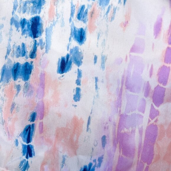 Women’s Old Navy Active Run Shorts | White Tie Dye | Dolphin Hem | Size Medium - Picture 8 of 13